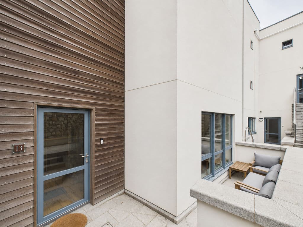 Apartment 13, Vue De Vermerette, Vega Apartments, Elizabeth Avenue, St Peter Port